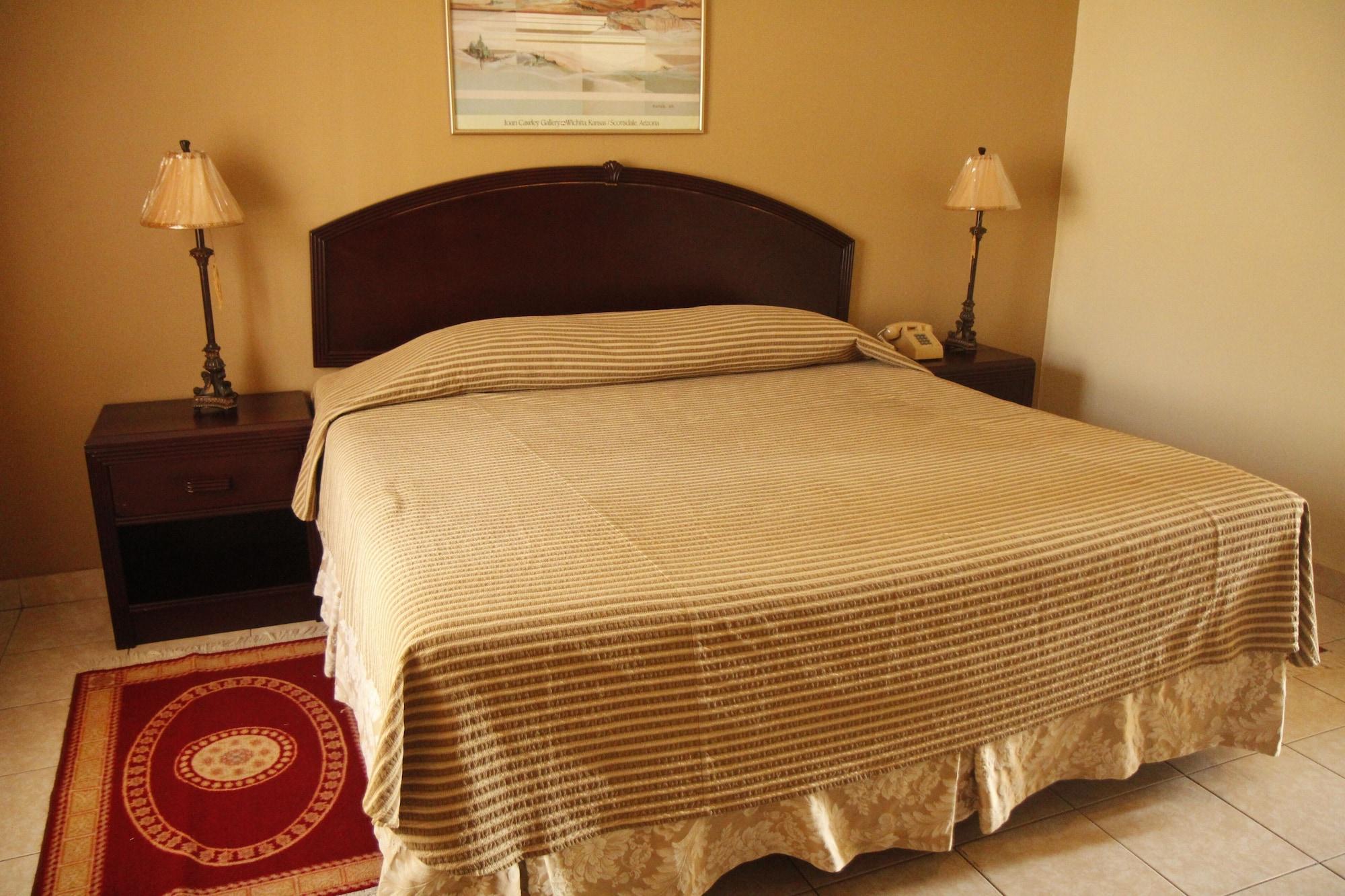 Hotel La Quinta ลาเซย์บา ภายนอก รูปภาพ