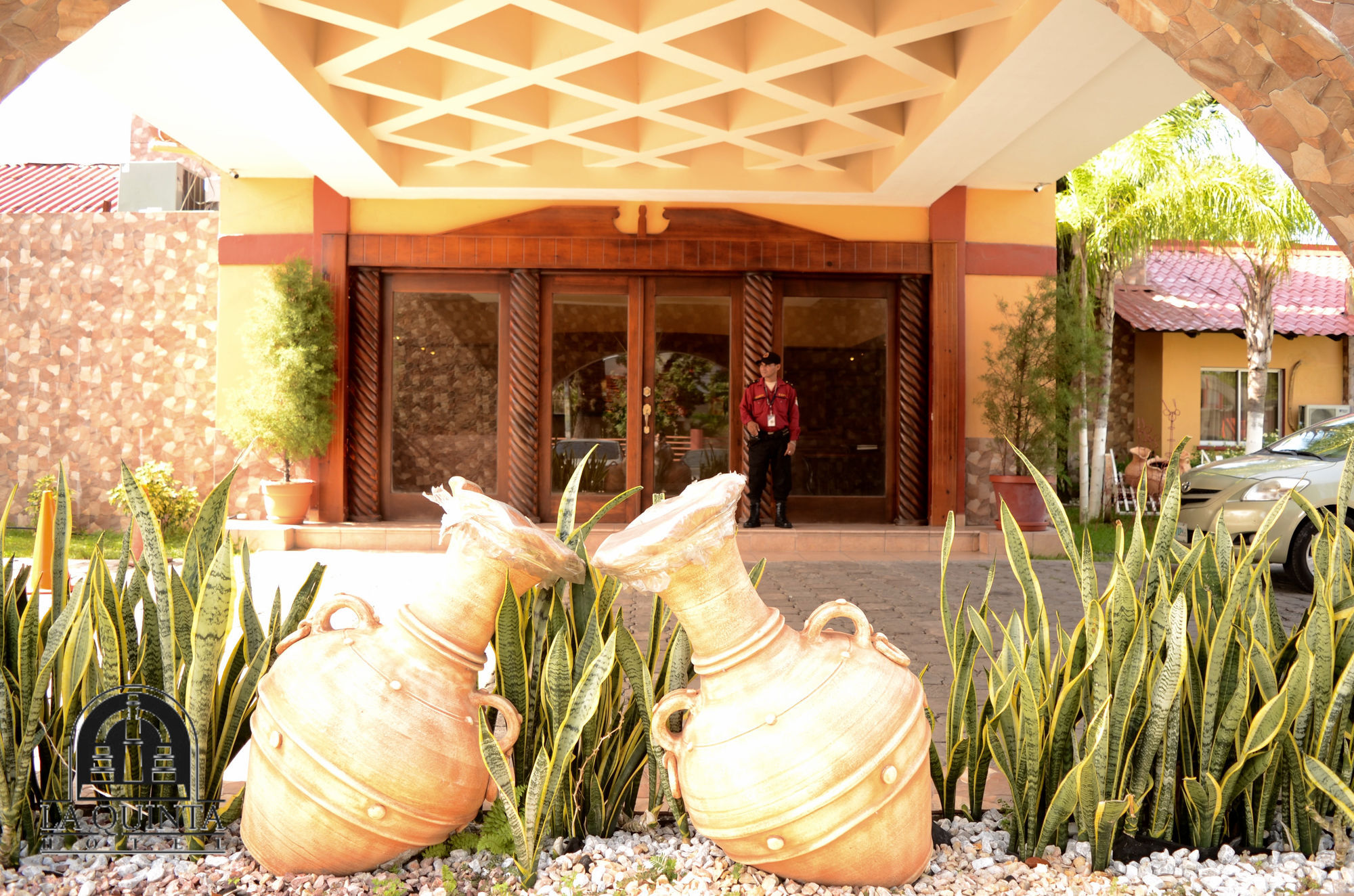 Hotel La Quinta ลาเซย์บา ภายนอก รูปภาพ