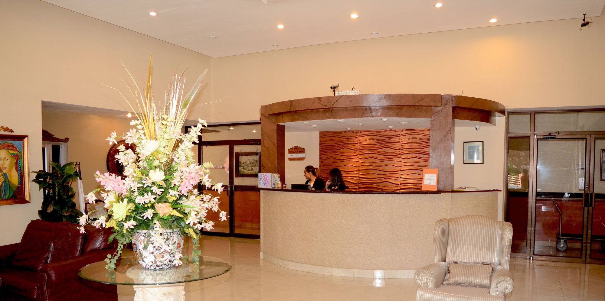 Hotel La Quinta ลาเซย์บา ภายนอก รูปภาพ